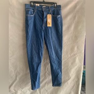 NWT! LEVI’S SUPER SKINNY JEANS